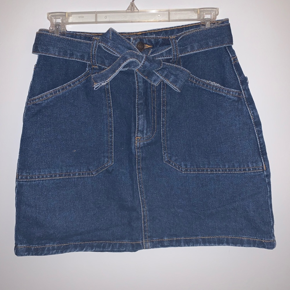 Forever 21 New Never Worn Denim Skirt